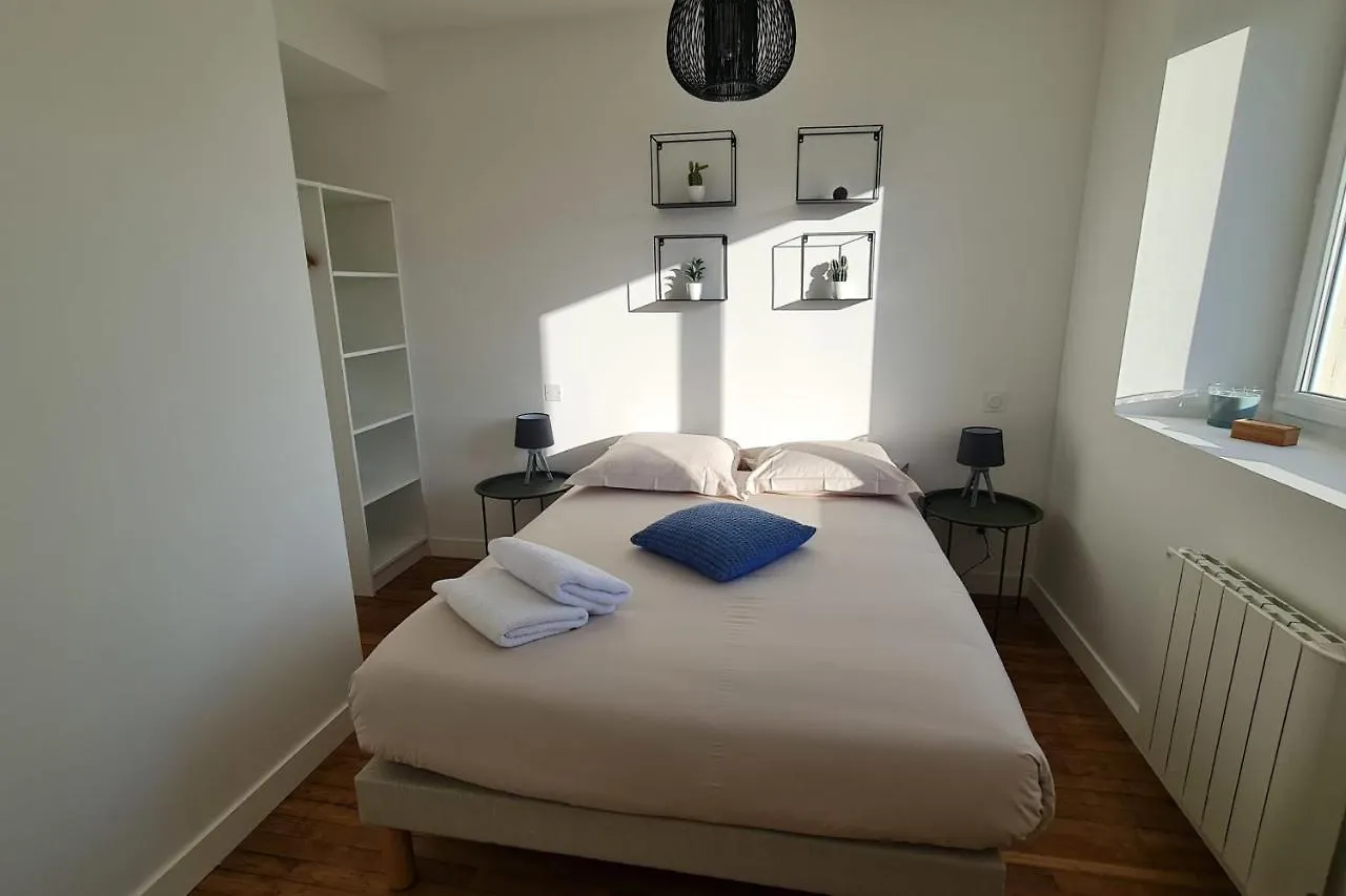 Appartement Le Jaures 4 - T2 - 1Er Etage à Hennebont France