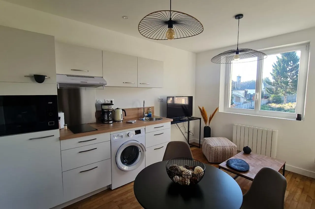 Appartement Le Jaures 4 - T2 - 1Er Etage à Hennebont 0*,